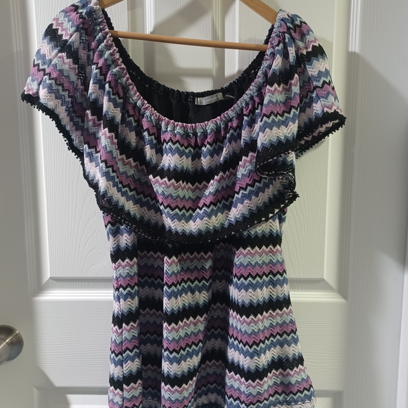 NY Collection Tops - Multicolor Chevron Women's Top